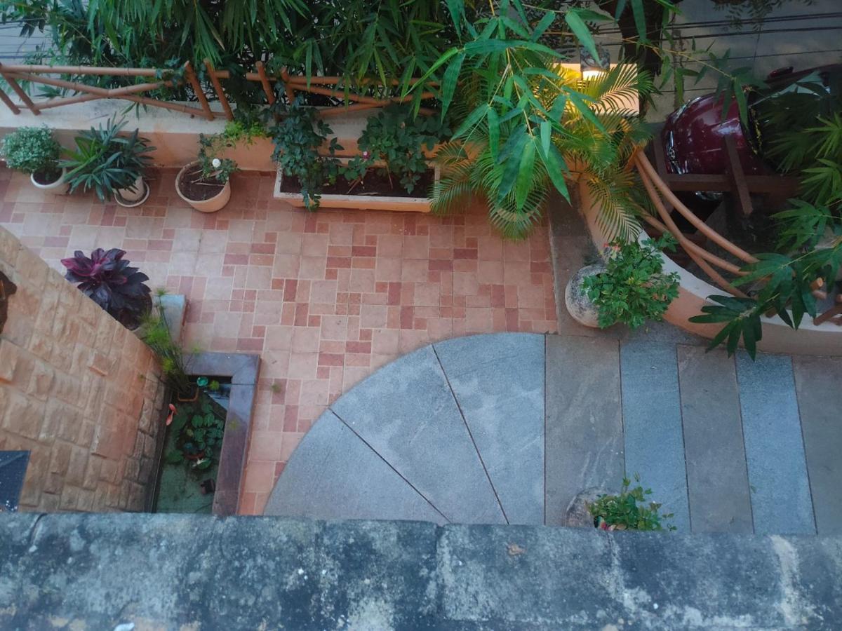 Nomads Nest Hostel Hyderabad Luaran gambar